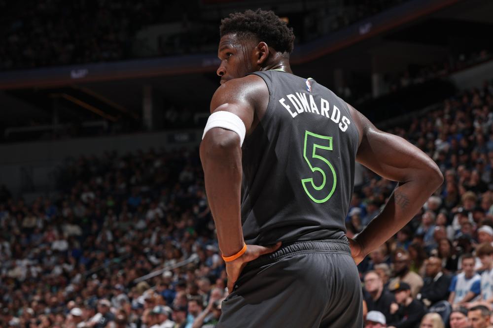 新鹏城的防 新鹏城的防