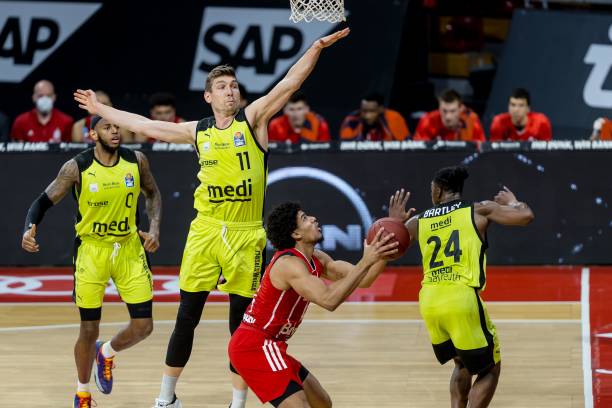 的胜利不仅 的胜利不仅