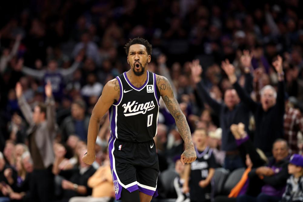 端和防守端 端和防守端