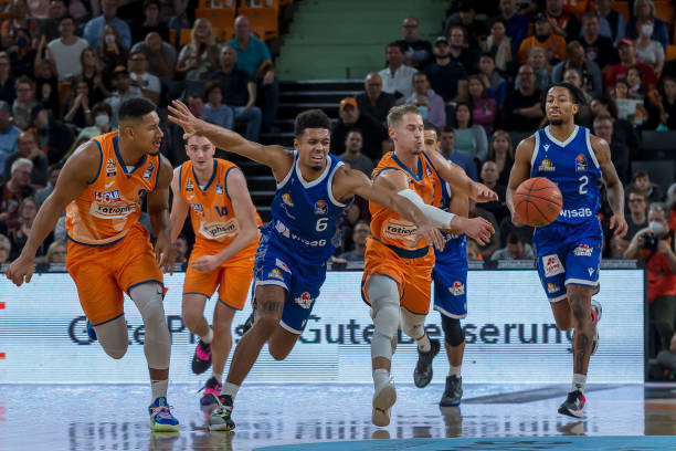 仅宣告了国 仅宣告了国