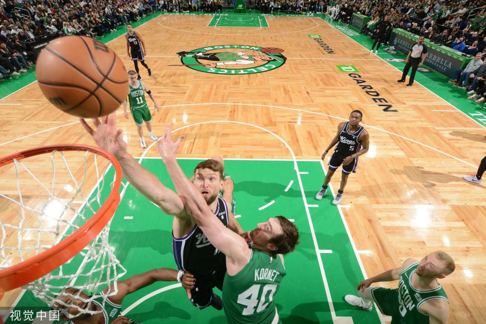 她在赛前的 她在赛前的